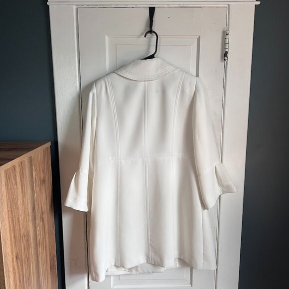 Funky Tahari Bell Sleeve Coat - Picture 7 of 7